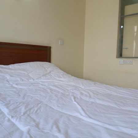 Karibu Hotel Nairobi Exteriör bild