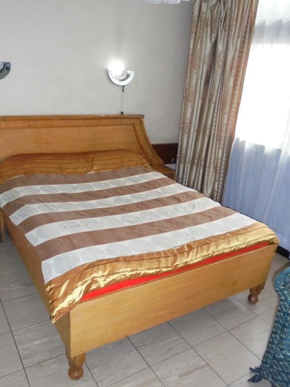 Karibu Hotel Nairobi Exteriör bild