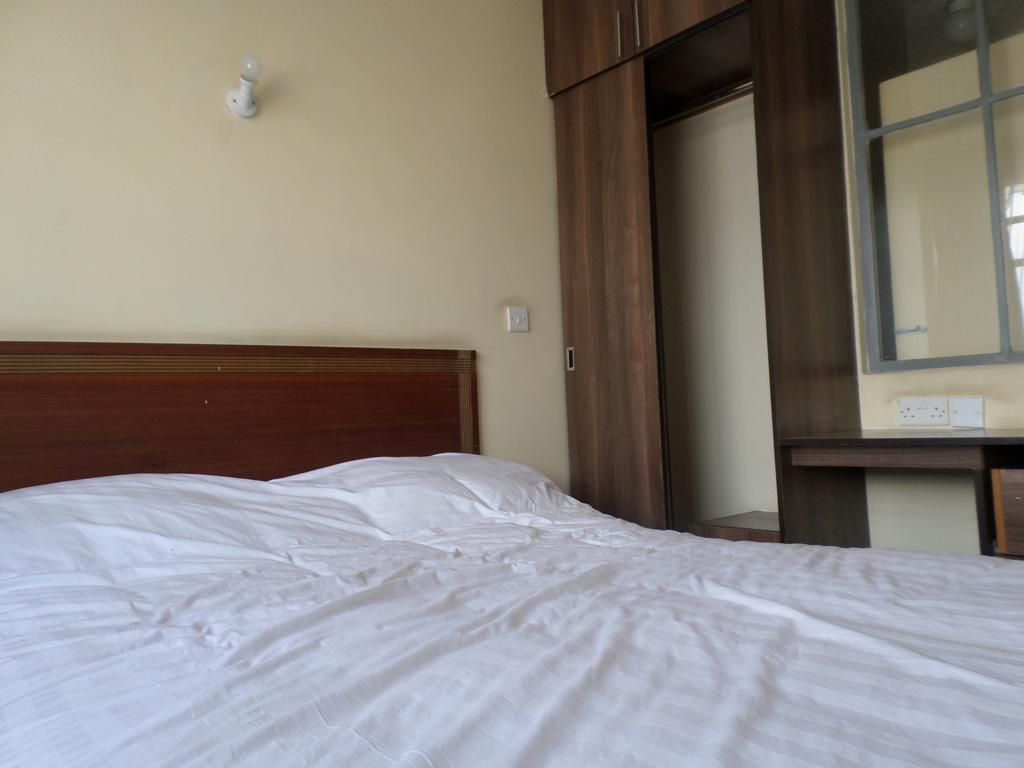 Karibu Hotel Nairobi Exteriör bild